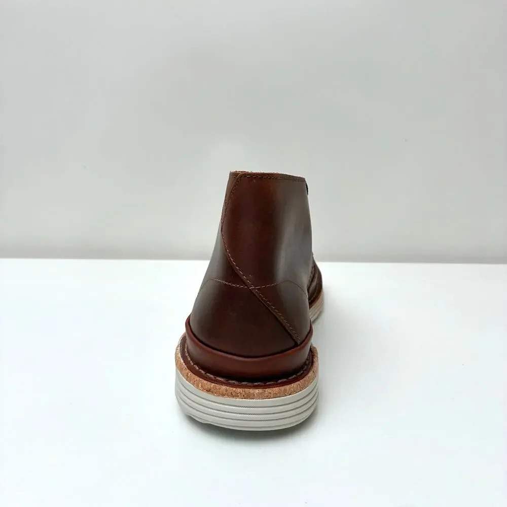 NIB Clarks Men's Bruno Top Chukka Brown Leather Boots - US10.5 D; EU44